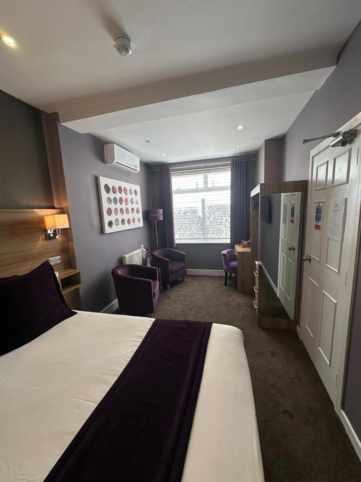 The Chocolate Box Hotel Борнмут Екстер'єр фото