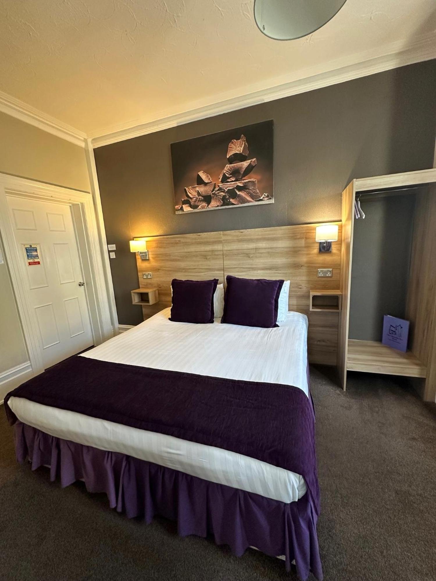 The Chocolate Box Hotel Борнмут Екстер'єр фото